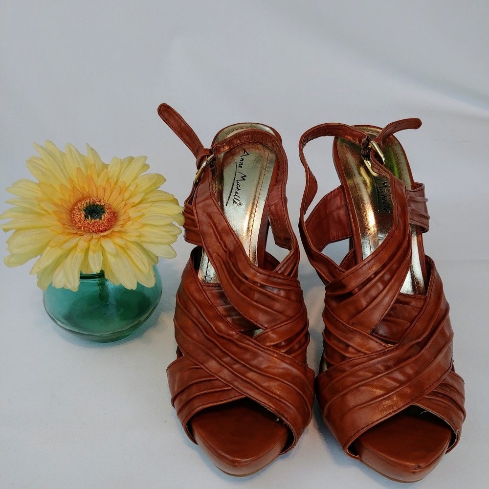 Anne Michelle Caramel Brown Peep Toe Platform 8.5